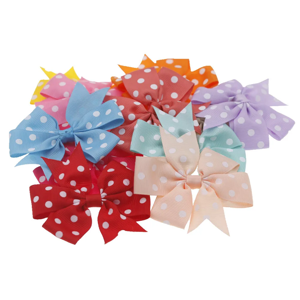 Бант из корсажной ленты без заколок 20 шт. |