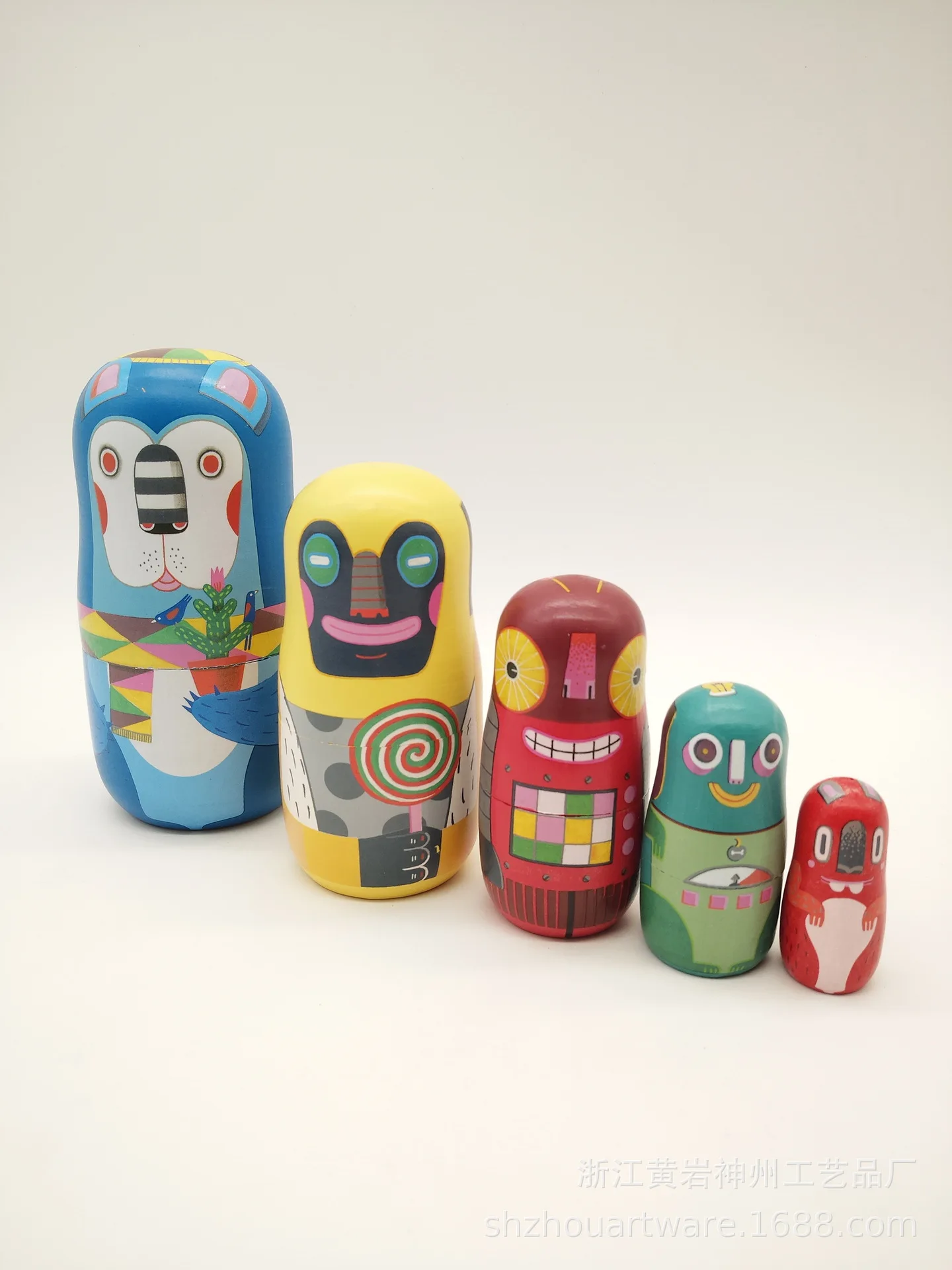 

Russian nesting baby five floor wholesale authentic hand-painted wind dried lotus wood tasteless creative gift ornaments