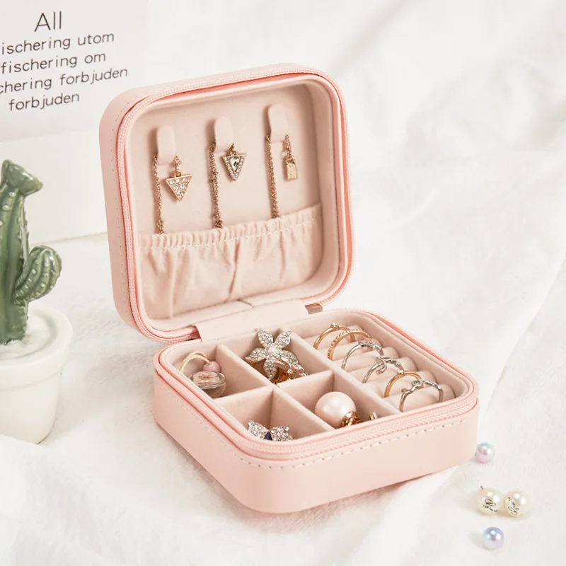 Fashion Jewelry Storage Box Women's Travel Makeup Organizers Girl Earrings Necklace Rings Display Cosmetic Collection Products