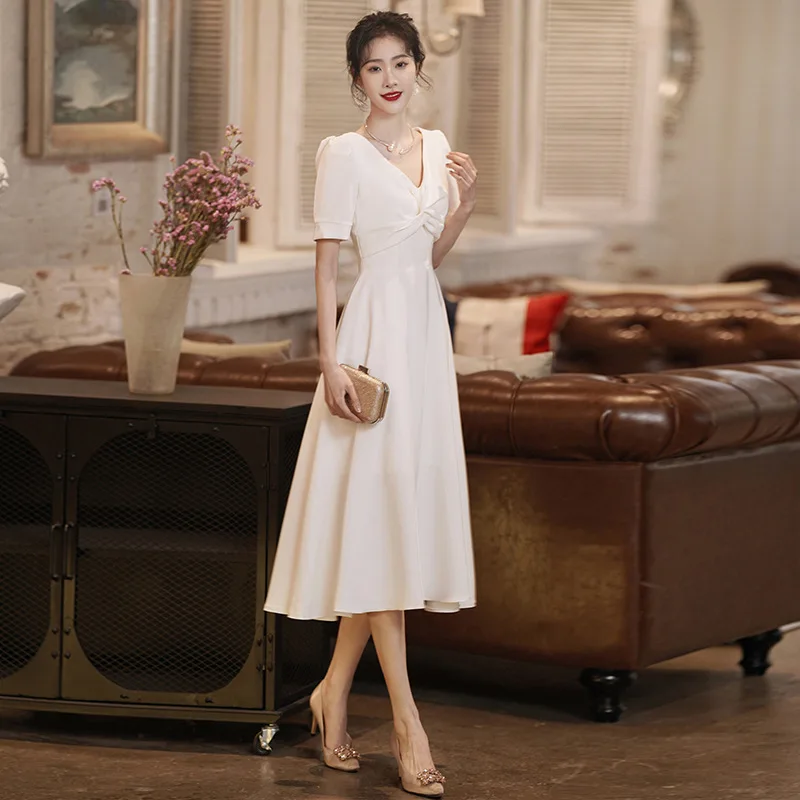 

White V-neck Evening Party Dress Temperament Banquet Dress Elegant Slim Formal Dress Fairy Prom Gowns Robe De Soiree Oversize 3X