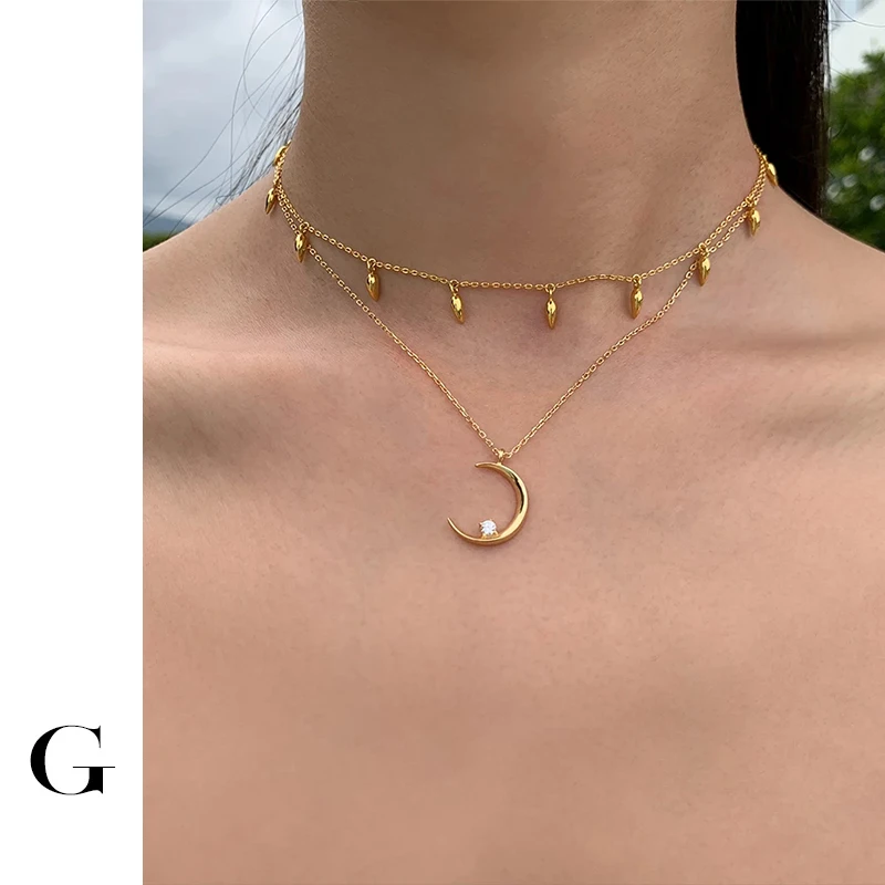 

GHIDBK Trendy Titanium Steel Crescent Necklace Female Elegant Layering Stackable Choker Temperament Cubic Zirconia Pendant