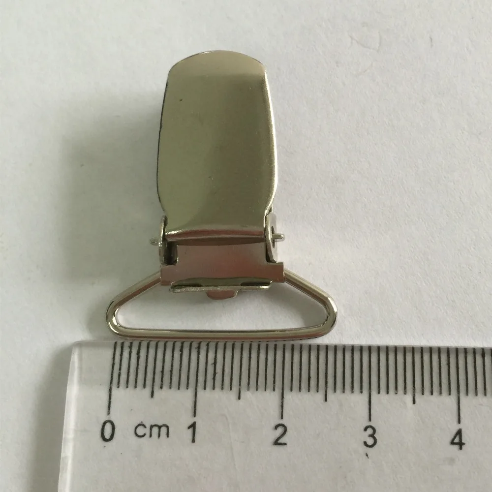 NEW 25mm Sliver Metal Clamps Suspender Pacifier Ribbon Clips Hook Holder Round Plastic Insert Duck-mouth Buckle 100 pcs/lot | Дом и сад