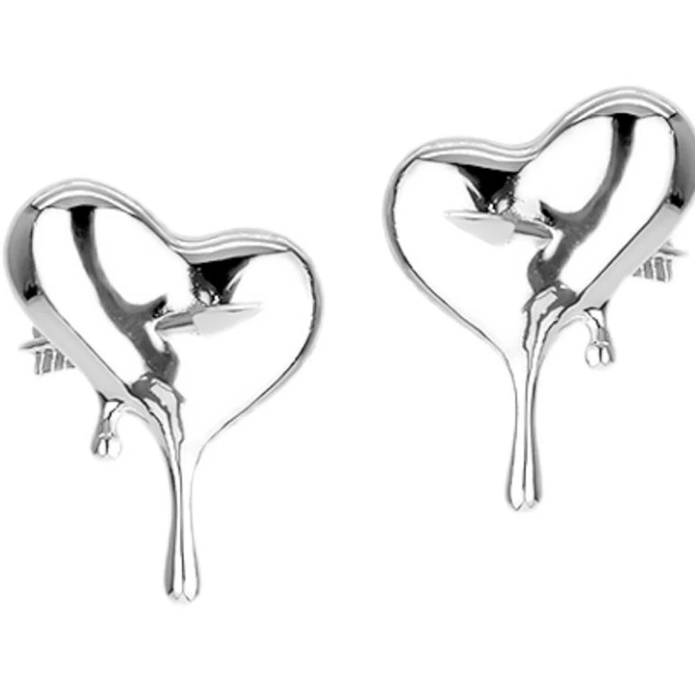 

Punk Cool Women Heart Shape Earrings Fashion Personality Generous Light Luxury Stud Earrings