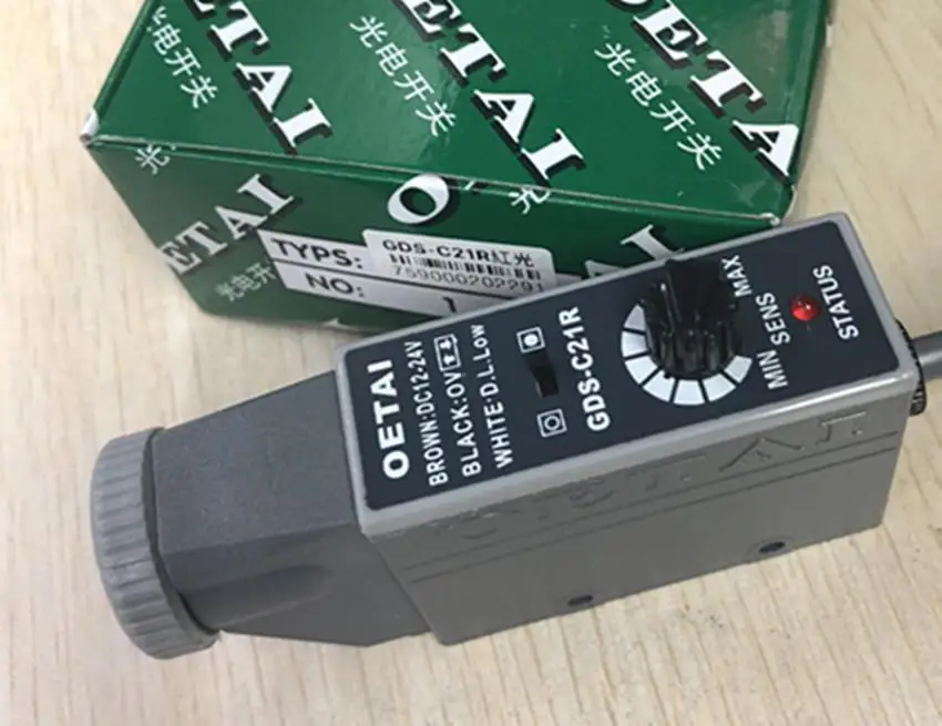 OETAIG оптоэлектроники DS-C21R красный светильник Упаковка источника механические время Сенсор