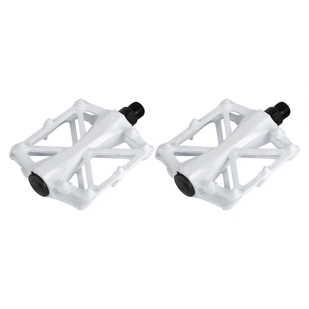 

1 Pair Anti-skid Aluminium Alloy Mountain Road Bike Ultralight Pedals White Anti-skid Cycling Pedaling Bicycle Part Accessory