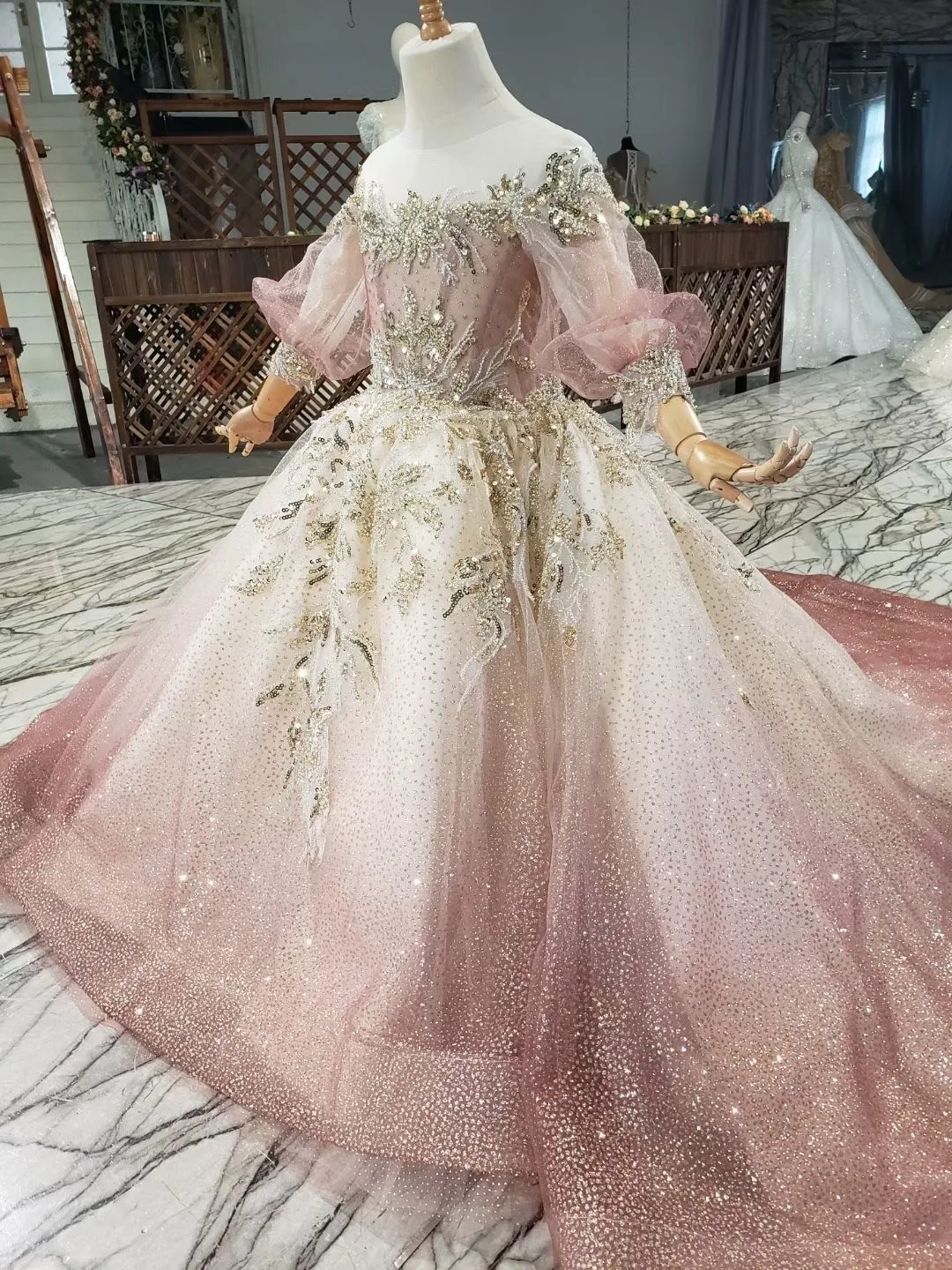 

Flower Girl Dresses Vneck Sash Tulle Pageant First Communion Dress Prom Ball Gown Princess Baby Girl Party Dresses