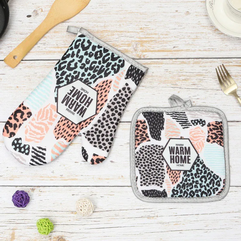 Домашние 2 шт./компл. рукавицы для духовки с изоляционным ковриком леопардовые