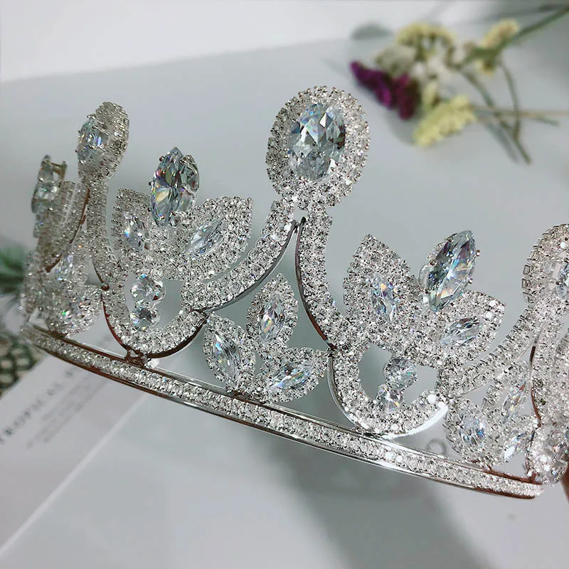 

Silver Color Shining Rhinestones Crystal Tiaras and Crowns for Women Hair Ornaments Bride Noiva Wedding Headband Hair Bands