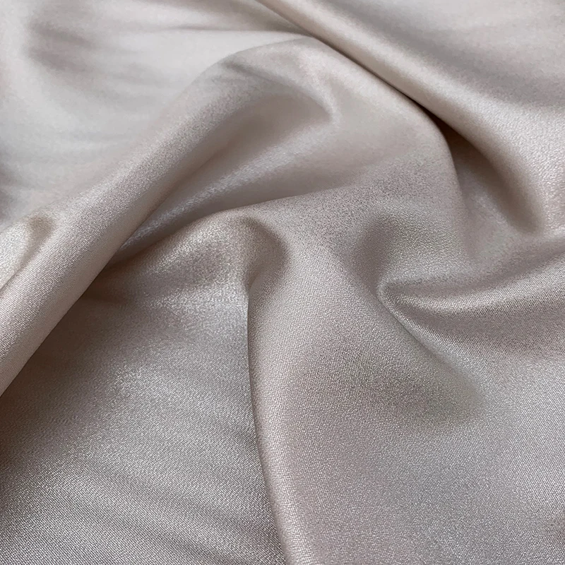 

Shiny Champagne Chiffon Fabric Single Layer Opaque Soft Flowing Silky Fabric For Dress,Shirts,By The Meter