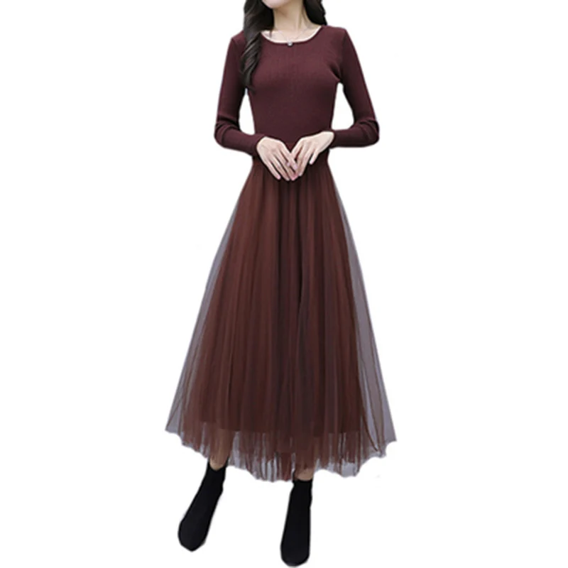 Женское трикотажное платье с круглым вырезом длинными рукавами и сетчатыми