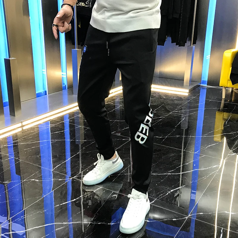 European station autumn 2020 handsome badge embroidered letters color printing fashion brand Leggings slim casual pants for men | Мужская