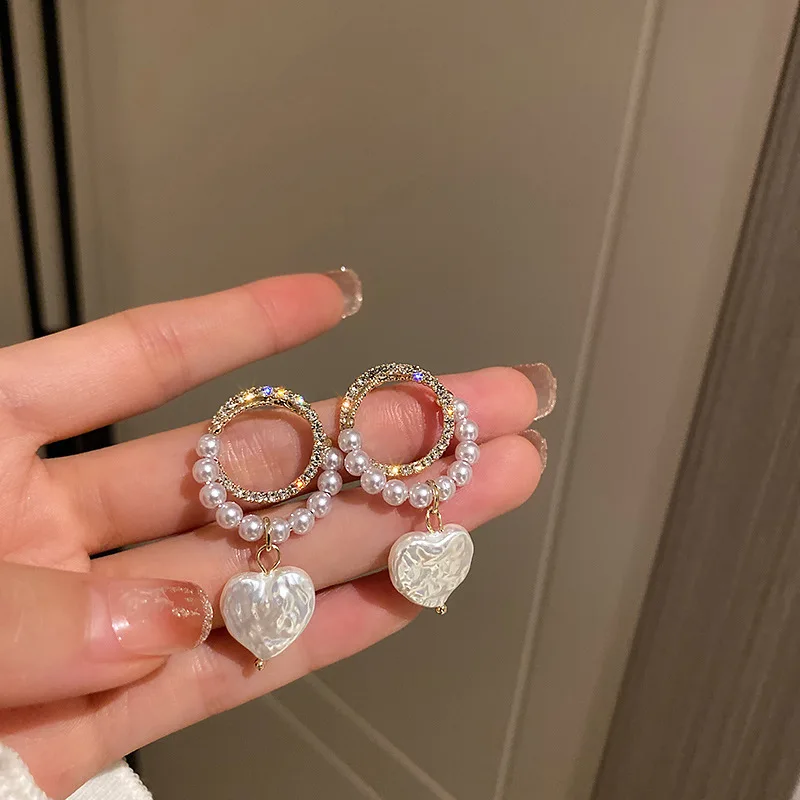 

Серьги-кольца с жемчугом женские, винтажные Роскошные простые украшения с бриллиантами, с любовным сердцем, Модная бижутерия с подвеской, ...