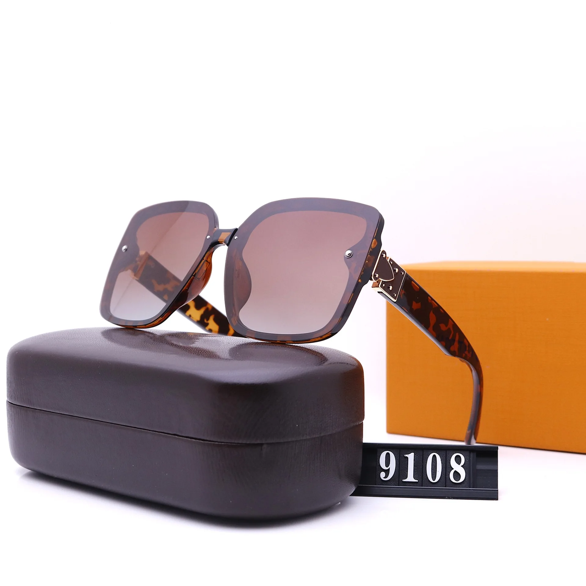 

New Brand Square Sunglasses Women Vintage Punk Gothic Sunglass Sun Glasses Oculos Feminino Lentes Gafas De Sol UV400