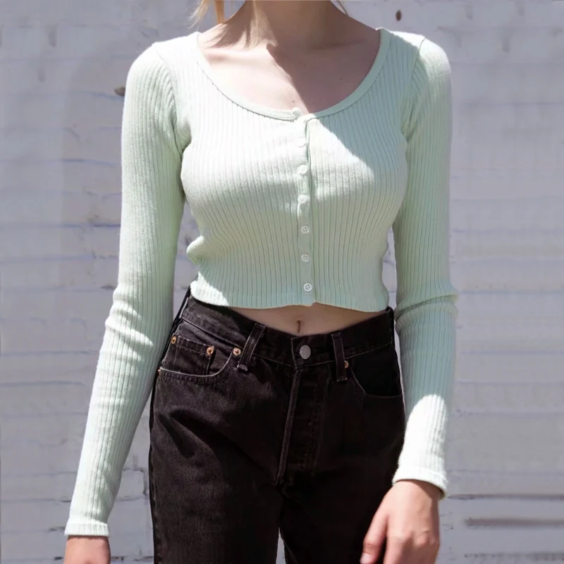 Женский ТРИКОТАЖНЫЙ УКОРОЧЕННЫЙ ТОП на пуговицах винтажный вязаный кардиган с