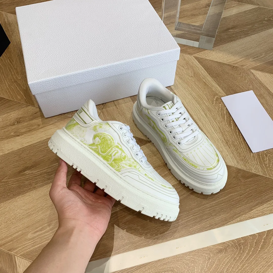 

Large Size35-41 Women Platform Round Toe Lace Up Flats Ladies Genuine Leather Flats Sneakers Zapatillas Mujer Designer Shoes
