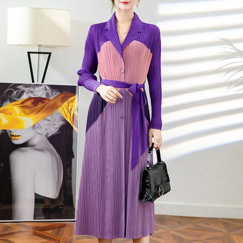 

Женская ветровка с V-образным вырезом, длинная однобортная ветровка с V-образным вырезом, со складками, большие размеры, весна 2022