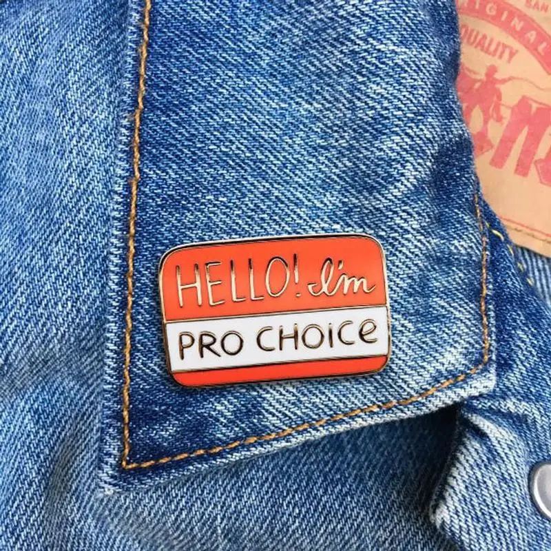 Pro-Choice мягкая эмалированная Шпилька феминистские права человека ювелирные