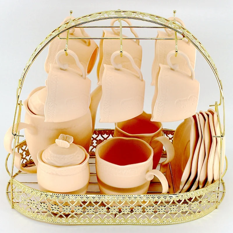 

Золотая стойка для хранения большой емкости с покрытием для кофейных чашек, полка для тарелок может повесить большинство чашек, блюдец, лож...