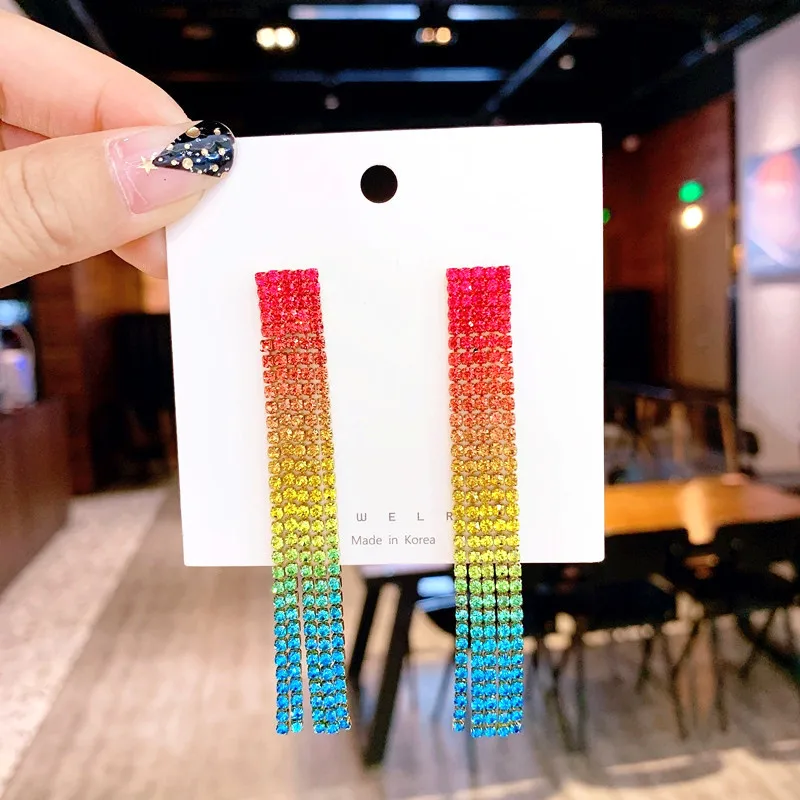 Женские длинные серьги с кисточками разноцветные висячие кристаллами