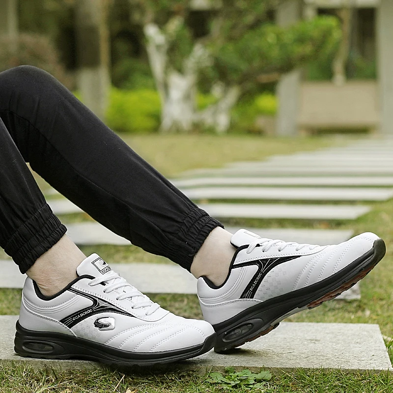 New Men Golf Shoes