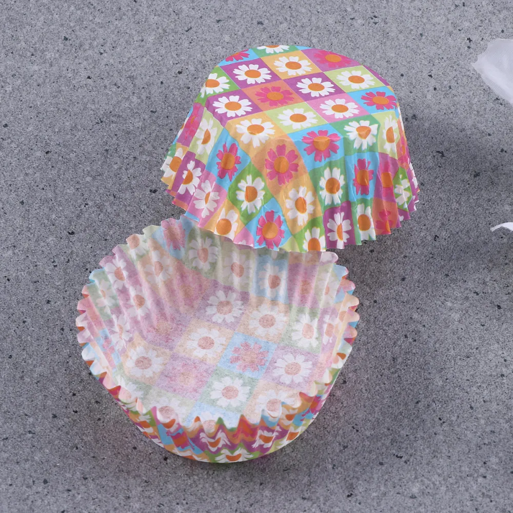 

100 Pcs Heat Resistant PE Coating Cupcake Wrappers Round Thicken Muffin Cup Cake Paper Cup (Colorful Flower)