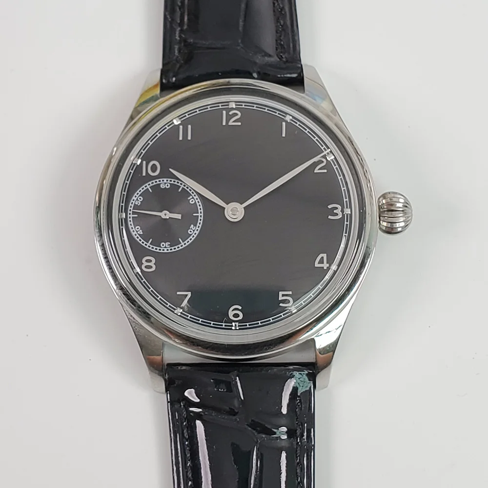 Мужские механические часы с ручным передвижением идеальная перспектива задняя