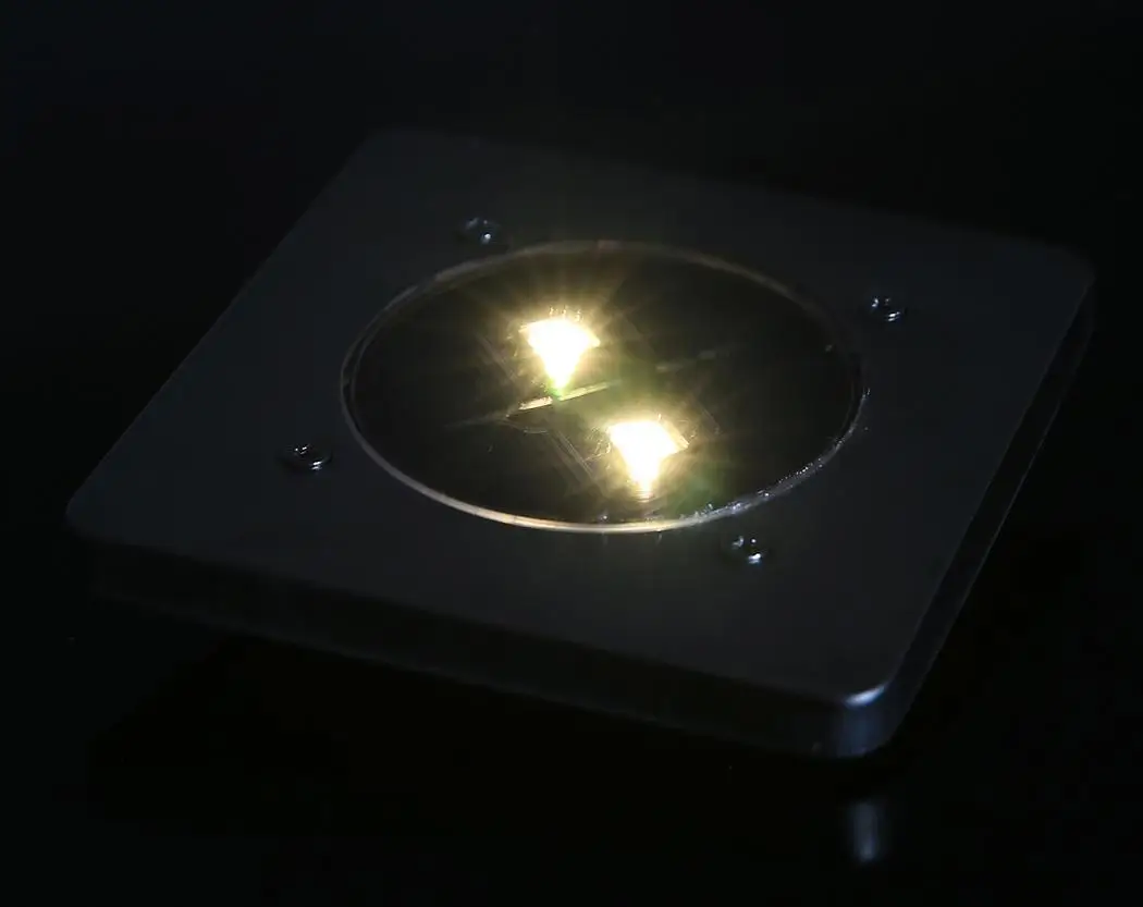 4 шт. СВЕТОДИОДНЫЕ светильники на солнечной батарее Powered Disk pathway огни Открытый