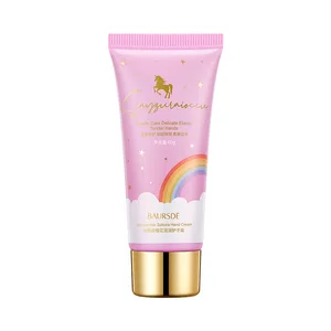 Niacinamide Sakura освежающий увлажняющий крем для рук питает, защищает кожу, предотвращает сухость и шероховатость, увлажняет