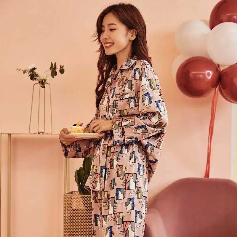 Новая женская пижама осенняя и зимняя шелковая набор с рисунком кота длинным