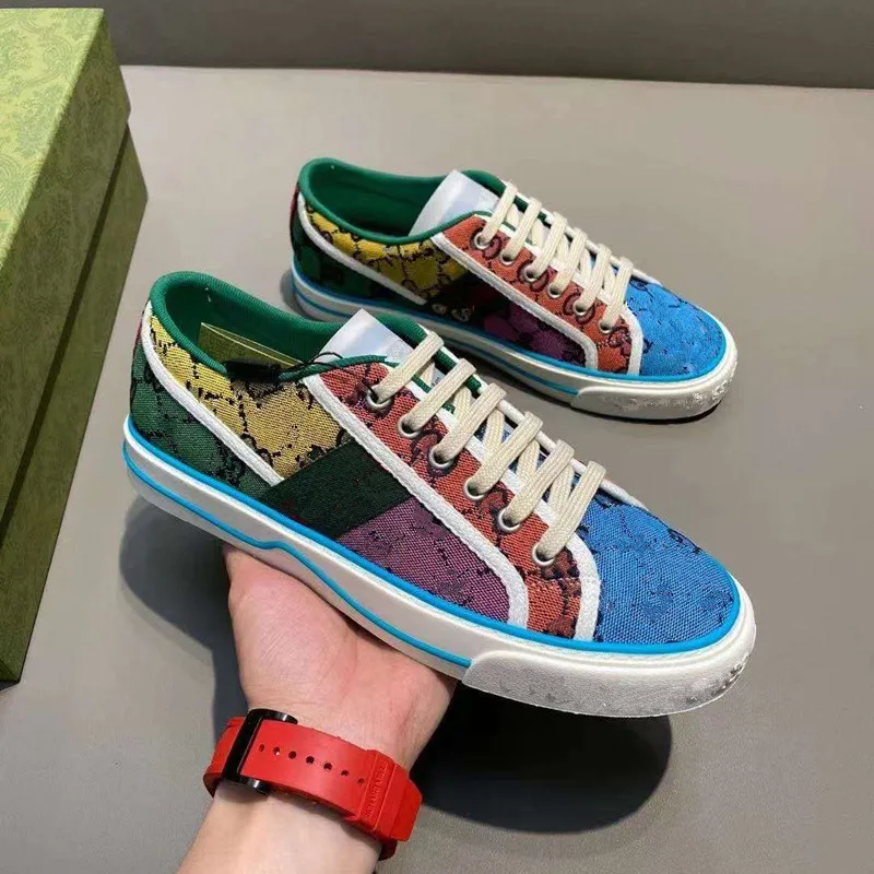 

Women's Spring Canvas Shoes Fashion Embroidered Flat Shoes Ladies Casual Shoes Four Seasons Lace Up Sneakers White Zapatos Mujer
