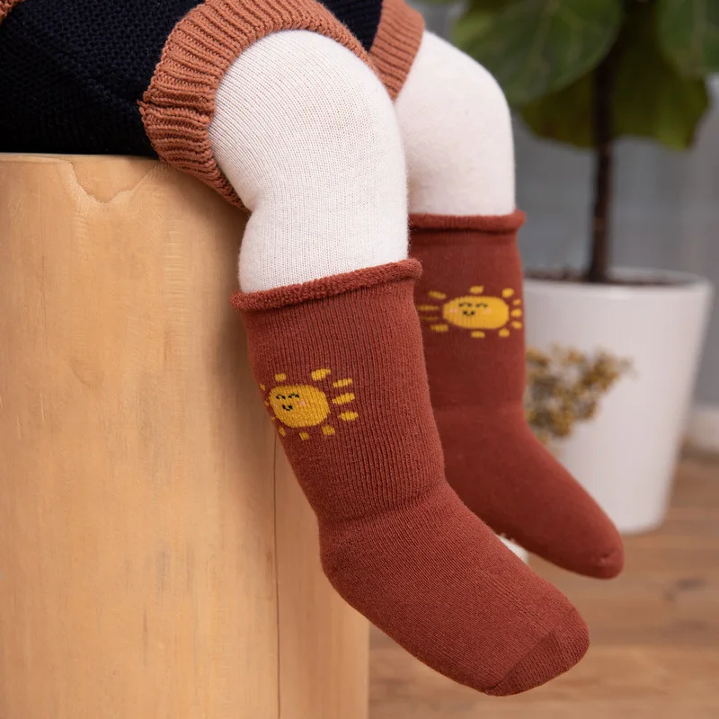 Newborn Baby Anti Slip Winter Socks Kids Boys Girls Weather Robot Cartoon Loose Thickening Children Clothing Accessories | Детская
