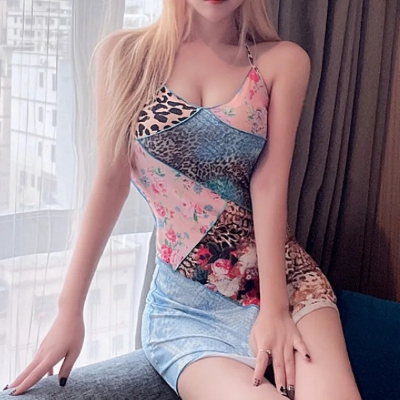 

Kywommnz летние 2021 подвязка на бретельках короткая юбка Для женщин пикантные женские босоножки для ночного клуба в обтяжку с открытой спиной до...