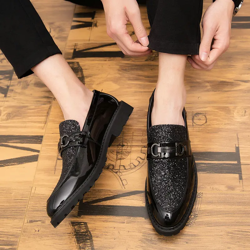 Туфли мужские кожаные с металлической брошью деловые туфли подарок для мужчин 2020
