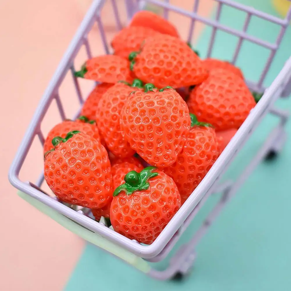 10Pcs Mini Simulation Resin Miniature Red Strawberry Accessories Play Toy Simulation Model DIY Crafts Phone Shell Patch Arts