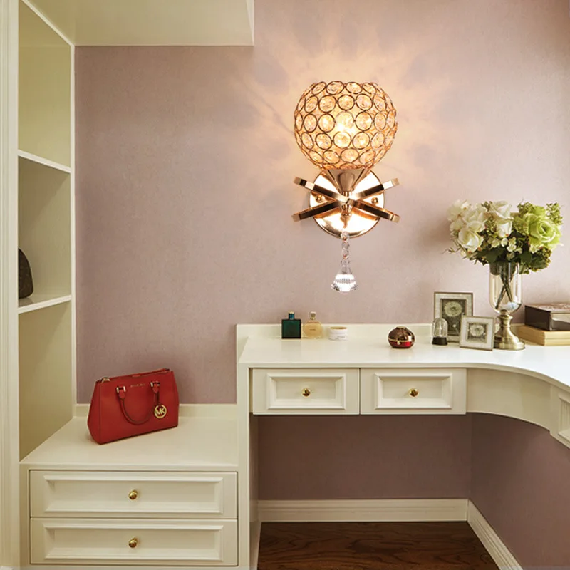 Настенный светильник с кристаллами простой креативный прикроватный для спальни