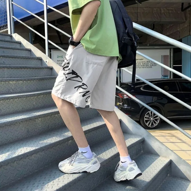 Спортивные шорты для отдыха мужские летние Корейская версия в гонконгском стиле