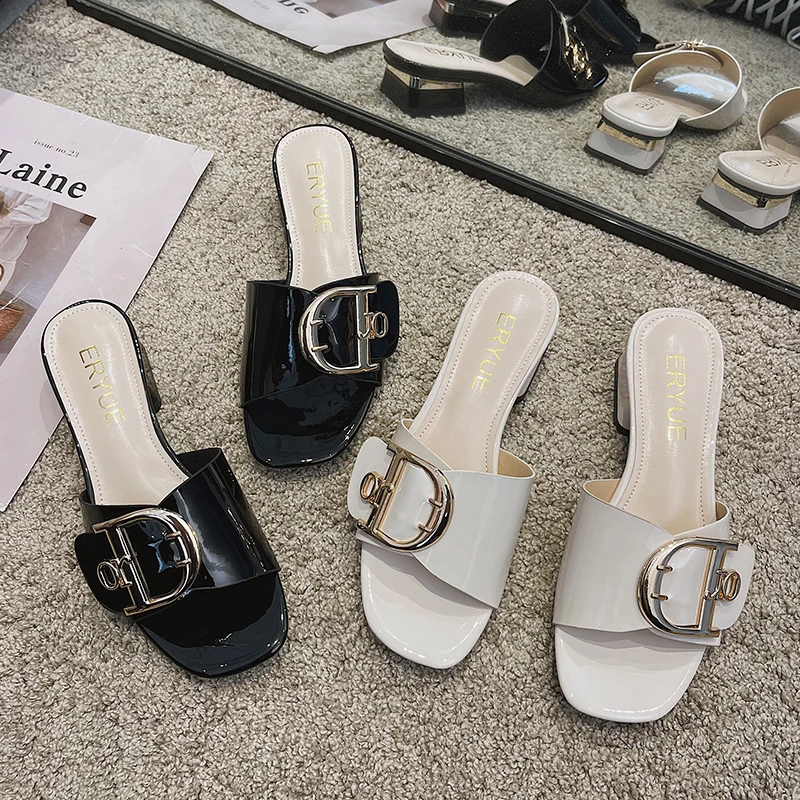 

Casual New Women's Slippers Fashionable and Versatile Simple Outer Wear Upper Buckle Design Mature Belt Heel Women's Slippers