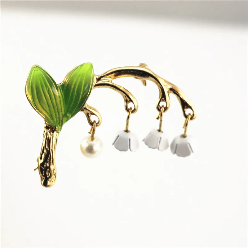 

Sweet Fresh Lovely Jewelry Green Enamel Brooch Lily Orchid Boutonniere Pin Holiday A Gift To Grandmother
