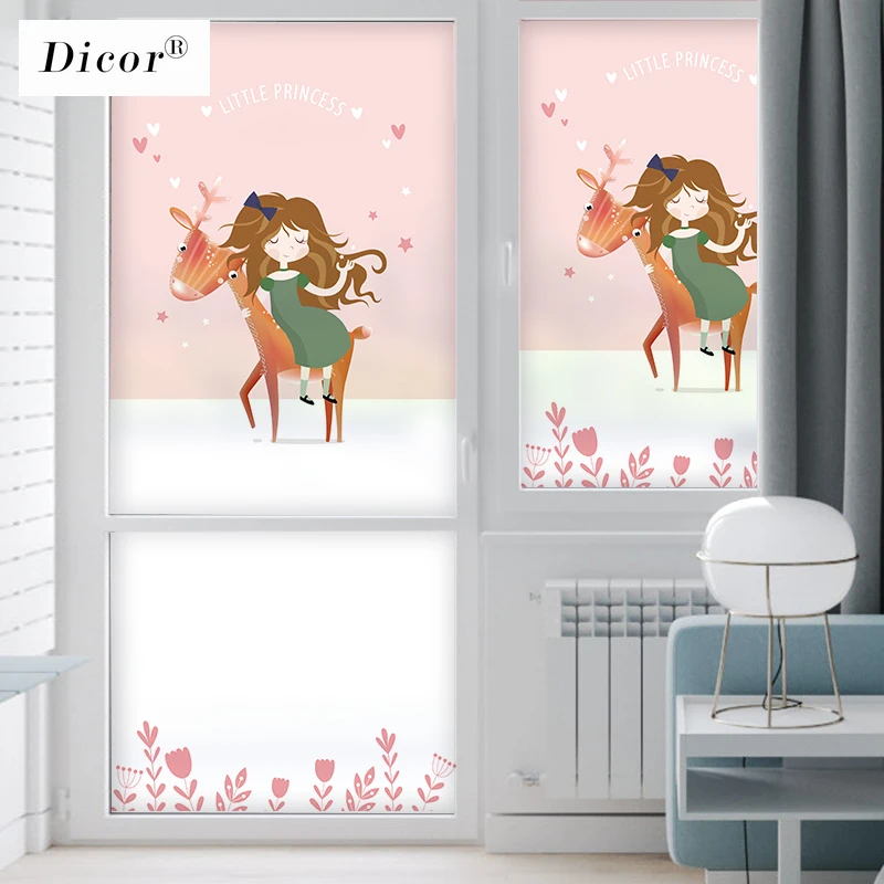 Фирменная наклейка на окна для девочек розовая непрозрачная матовая пленка