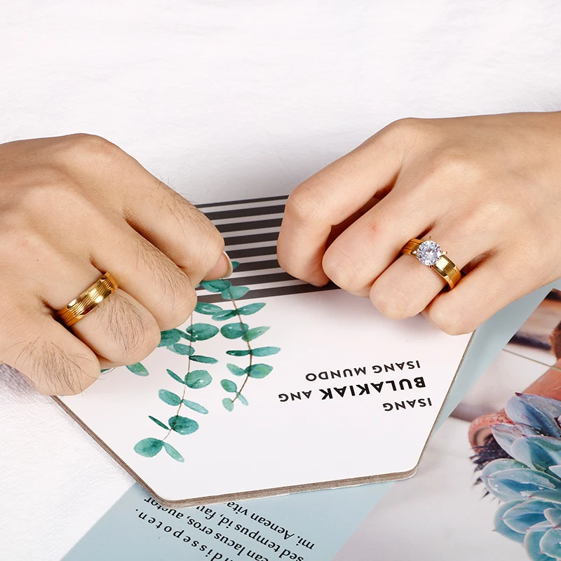 Бижутерия для влюбленных из циркония свадебные кольца золотого цвета