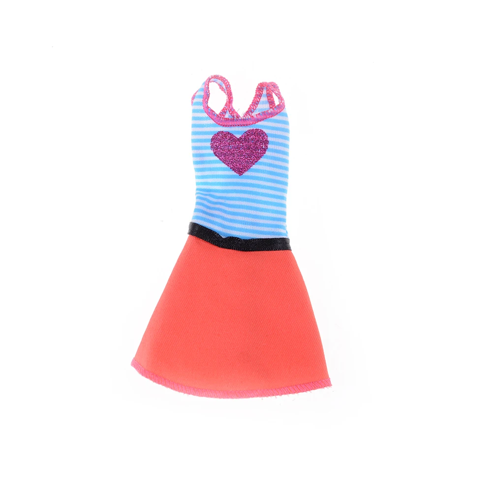 

1PCS Handmade Fashion Clothes For Girl Doll Play House Dressing Up Costume Kids Toys Gift Random Send