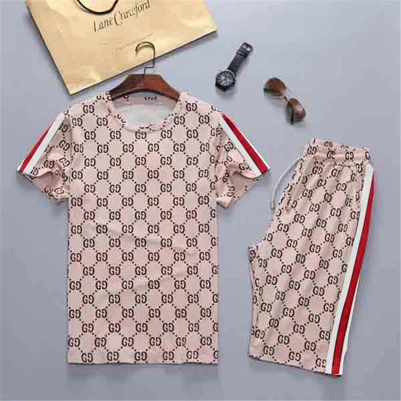 

New Men's Motion T-Shirt + Beach Shorts Set 2021 Summer Sportswear Jogging Pants Comfortable Self Cultivation Top T-Shirt