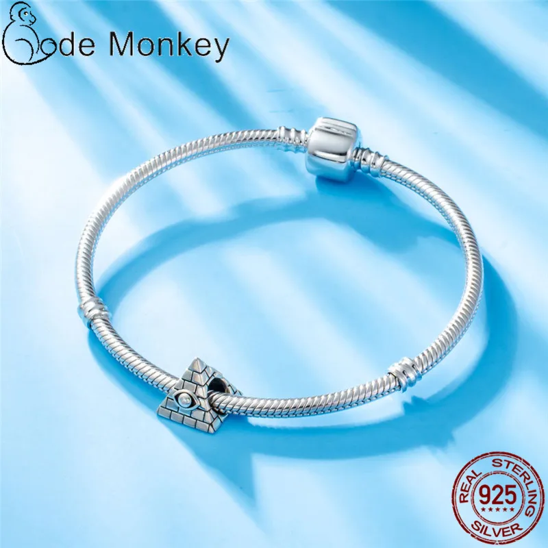 

CODEDOG 2020 New Pyramid With Clear Zircon Eye Charm Beads Fit Original Bracelet 100% Real 925 Sterling Silver Beads CMS095