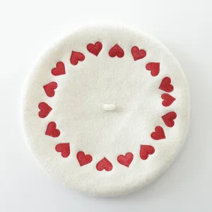 Женский шерстяной берет с вышитыми буквами love, модная зимняя шапка, береты для женщин