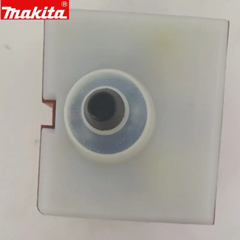 Коммутатор MAKITA 650579-7 для GA400D