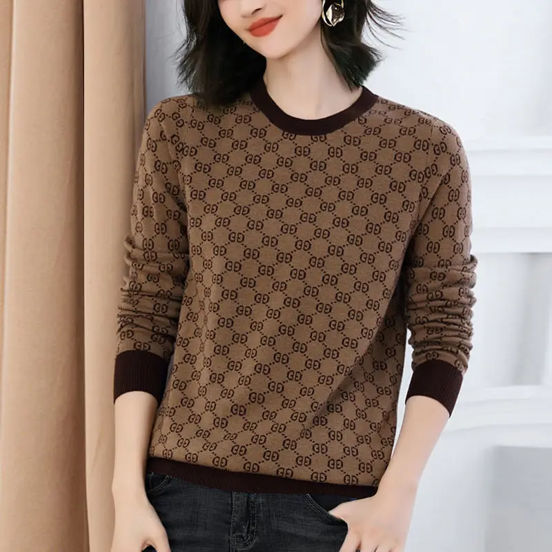 

Autumn and winter women's new sweaters, knitwear, long sleeve top, casual with loose and thin underlayer, college fashion