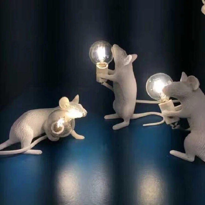 

Modern Resin Mouse Table Lamp LED Rat Table Lamp Desk Kids'Gift Room Decor LED Night Lights EU Plug Sitting Rat