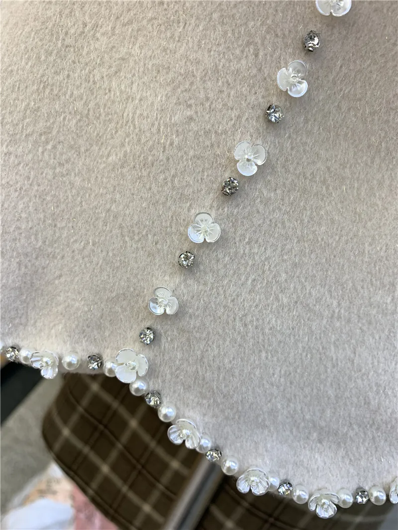 

winter a-line mini skirts women rhinestones skirts students girls bead work skirts women