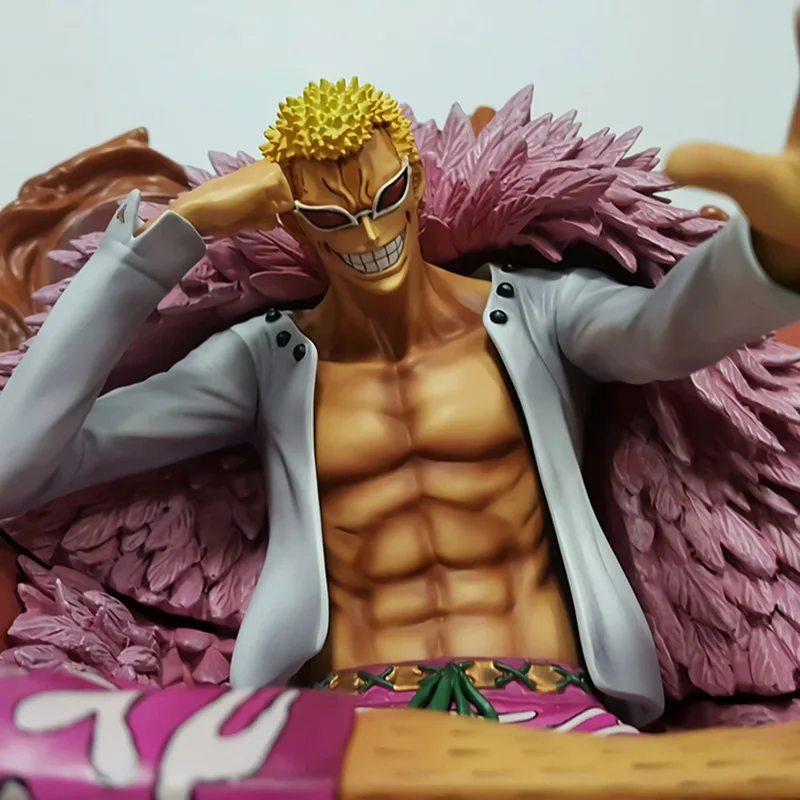 

ONE PIECE Action Figure Oka Shichibukai Sitting Posture Donquixote Douflamingo Statue