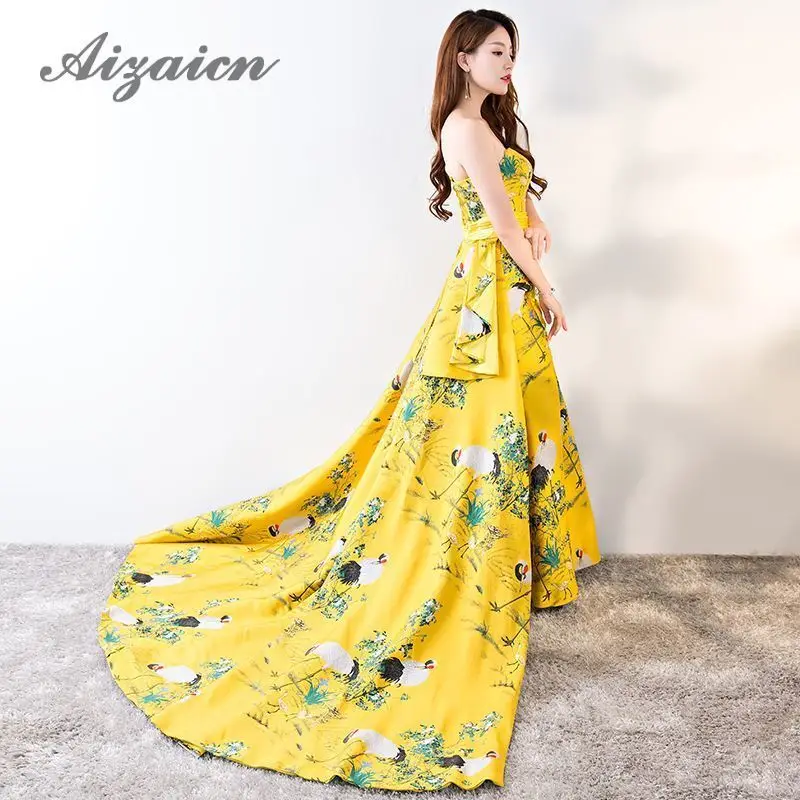 Желтое атласное китайское модное платье с вышивкой Qipao 2018 новые роскошные